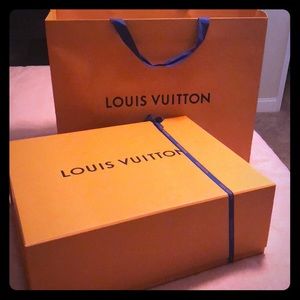 Louis Vuitton Very Large Box/Bow & Bag